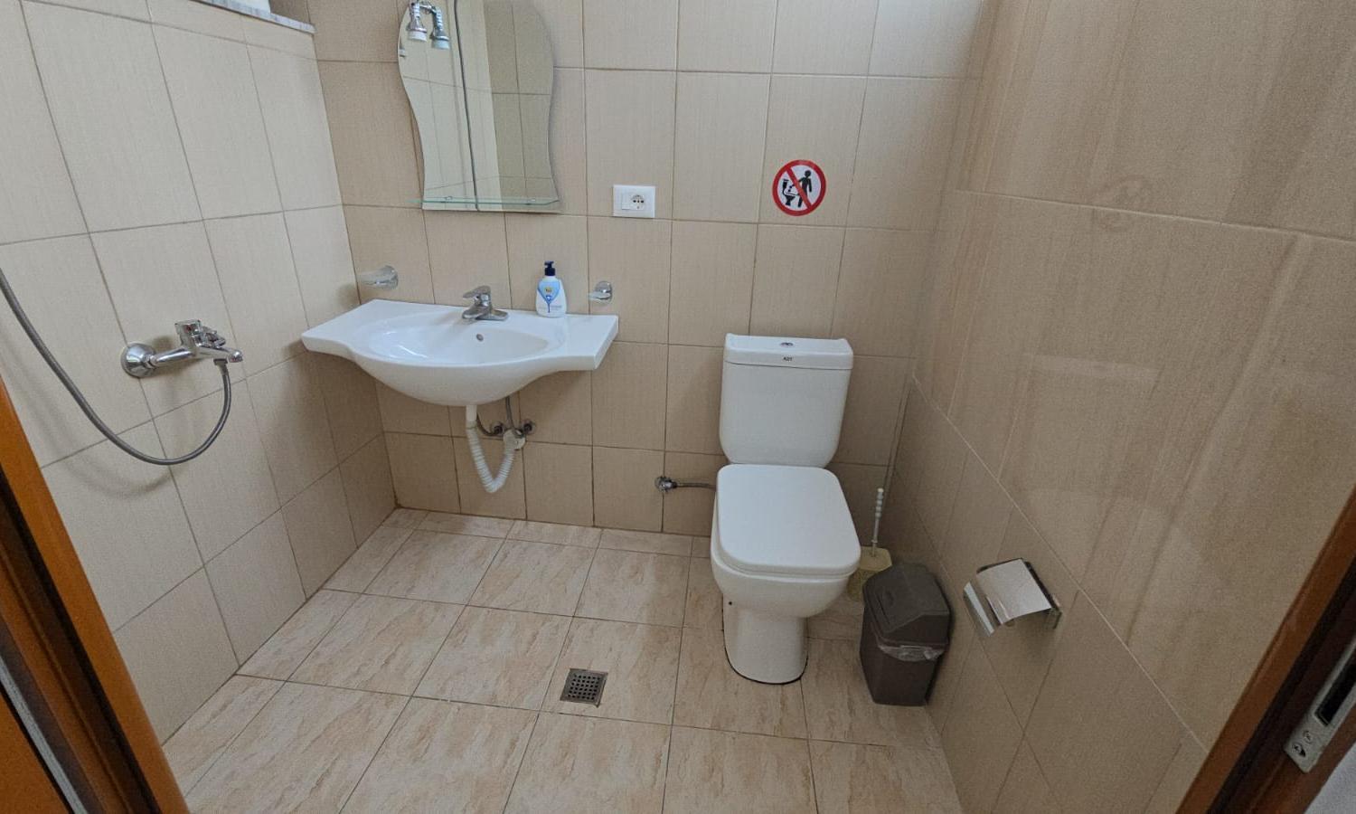 Guest House Pogradeci Luaran gambar