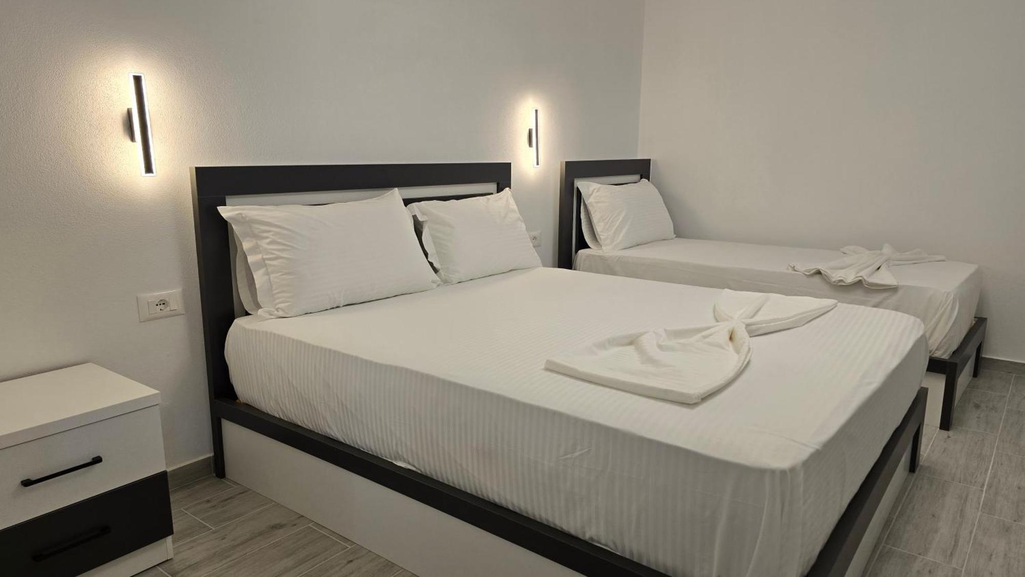 Guest House Pogradeci Luaran gambar